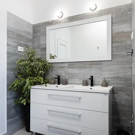 Apartment Aurelia *